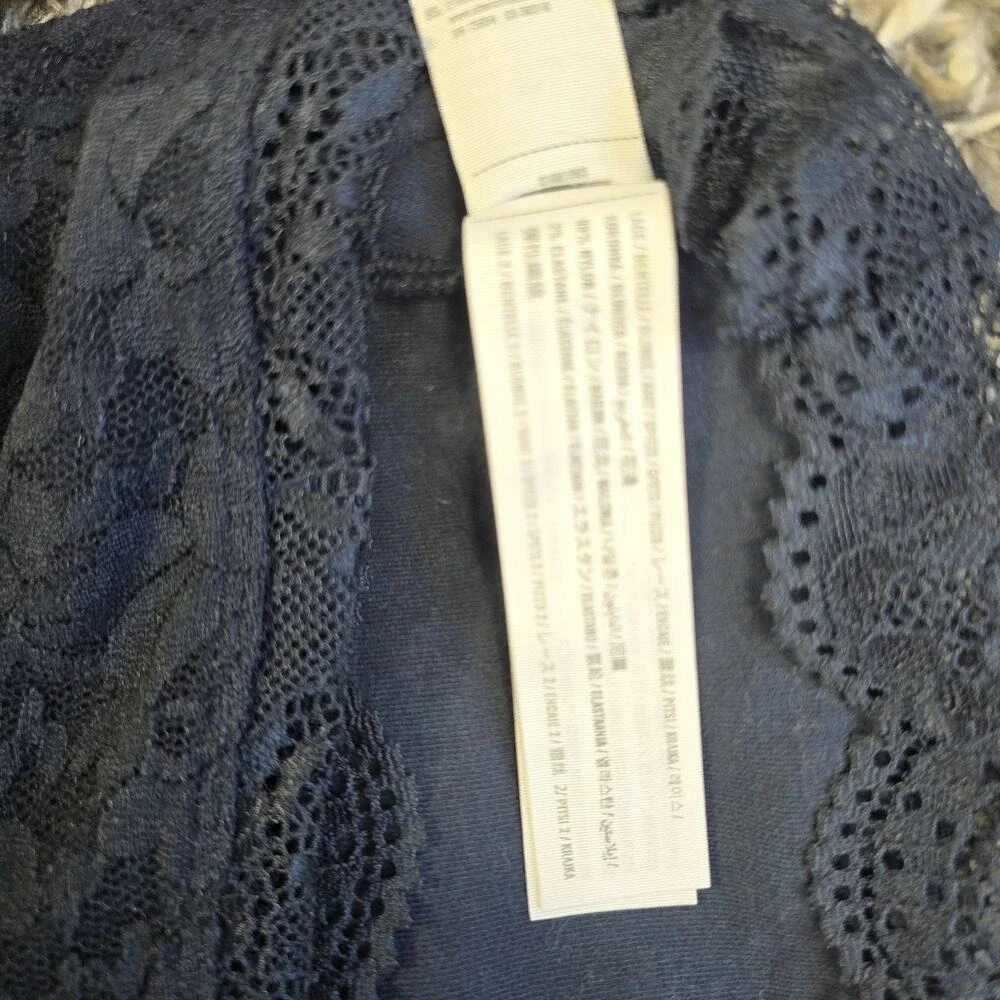 Abercrombie Kids Girls Navy Blue Floral Lace Racerback Bralette Size 11/12